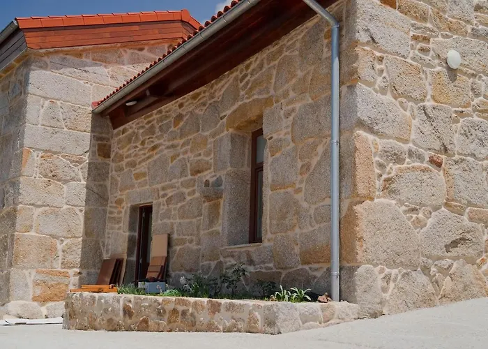 Aldea Soma בית כפרי